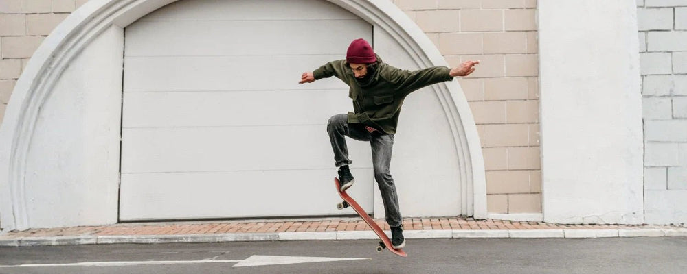 Skateboarding Is a Fun Extreme Sport, Here's How to Play!