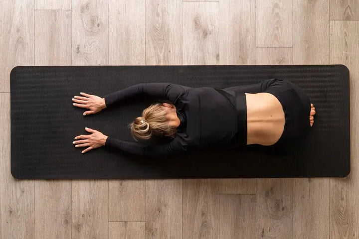 5 Yoga Movements for Beginners and Their Health Benefits