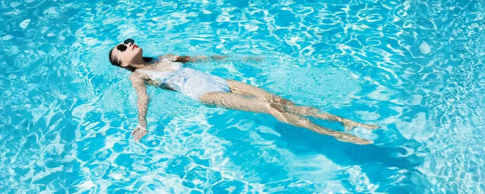 4 Cara Memaksimalkan Berenang untuk Menurunkan Berat Badan