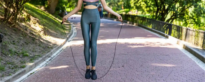 7 Manfaat Skipping untuk Tubuh Lebih Sehat & Bugar