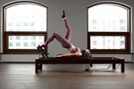 Pilates Mat vs Reformer: Mana yang Lebih Cocok Untuk Kamu?