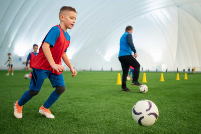 Manfaat Bermain Sepak Bola untuk Anak, Yuk, Ajak Si Kecil ke Lapangan!