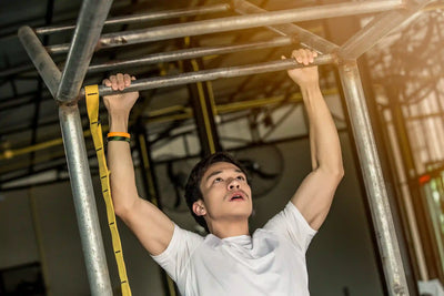 5 Alat untuk Pull Up di Rumah, Praktis & Efektif