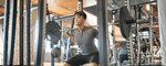 Angkat Beban Gym vs Rumah, Mana yang Lebih Efektif?