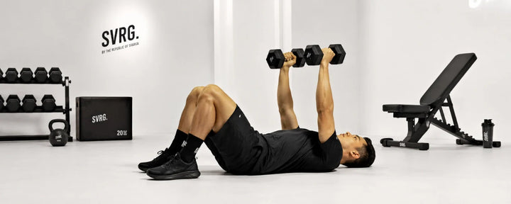 Dumbbell Floor Press: An Effective Bench Press Alternative