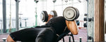 6 Latihan Dada dengan Dumbbell untuk Otot Dada Kencang