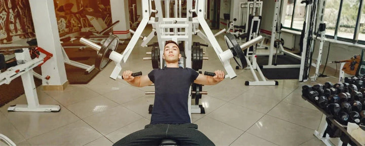 6 Chest Machine Exercises at the Gym for All Levels