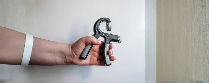 Hand Grip Benefits – Train Arm Muscles & How to Choose
