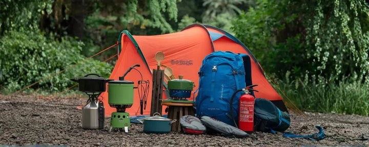 10 Peralatan Camping yang Wajib Dibawa Saat Berkemah
