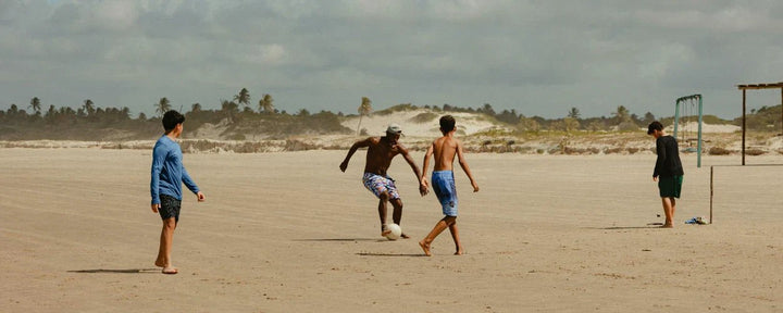 Sepak Bola Pantai: Sejarah, Manfaat, dan Cara Bermain (sumber: pexels.com/ Rafael Alexandrino de Mattos)