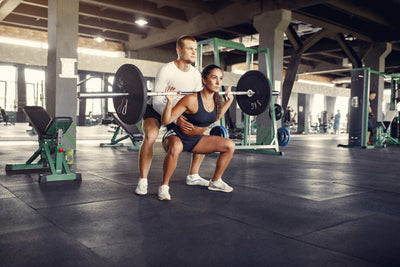 Tips Latihan dengan Bumper Plates Bersama Pasangan, Bikin Makin Mesra