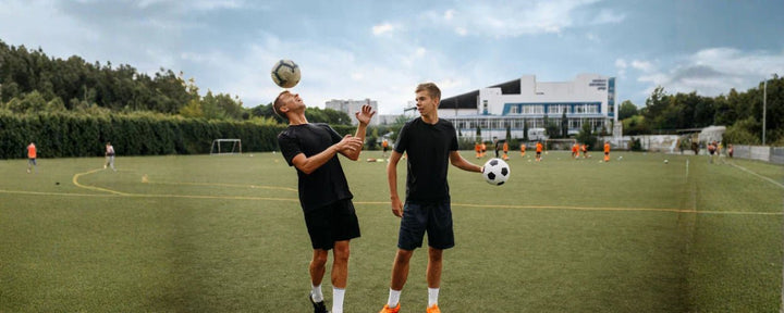 Rahasia Teknik Menyundul Bola ala Pemain Profesional