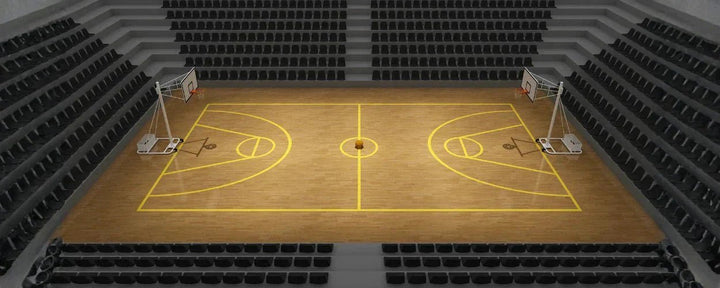 ukuran lapangan basket standar yang tampak jelas dengan garis-garis permainan dan dua ring di kedua sisinya