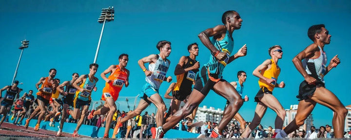 ajang ultra marathon yang menuntut daya tahan fisik dan mental tinggi, dengan para pelari menempuh jarak ekstrem dalam kondisi kompetisi yang intens