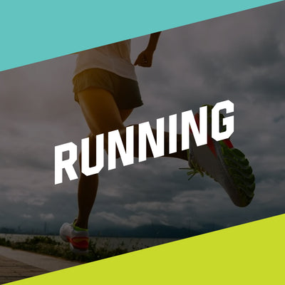 Seorang wanita sedang berlari di jalur outdoor dengan tulisan "RUNNING" besar di tengah gambar, berlatar awan mendung dan jalur lari di tepi danau.